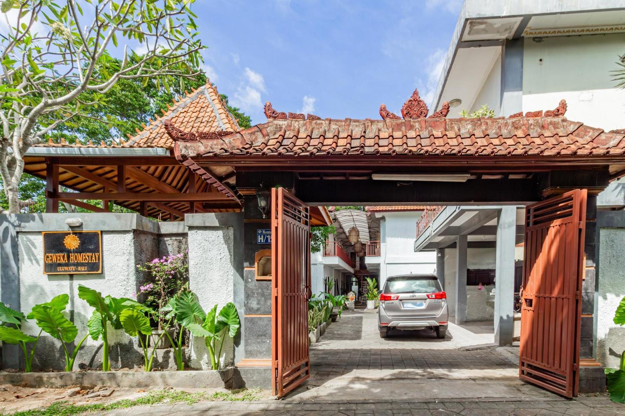 Capital O 93944 Geweka Homestay Jimbaran Extérieur photo